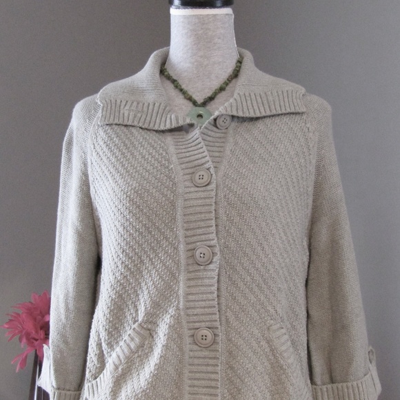 NEW Sonoma Gray Knit 3/4 Sleeve Cardigan Sweater M - Picture 2 of 6